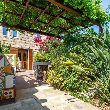 The Loft Holiday home Zabbar
